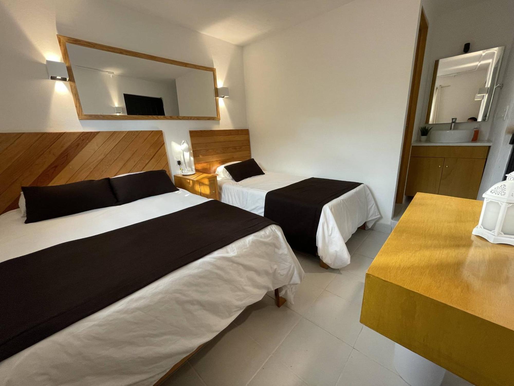 Hostal Roma Condesa メキシコシティ エクステリア 写真